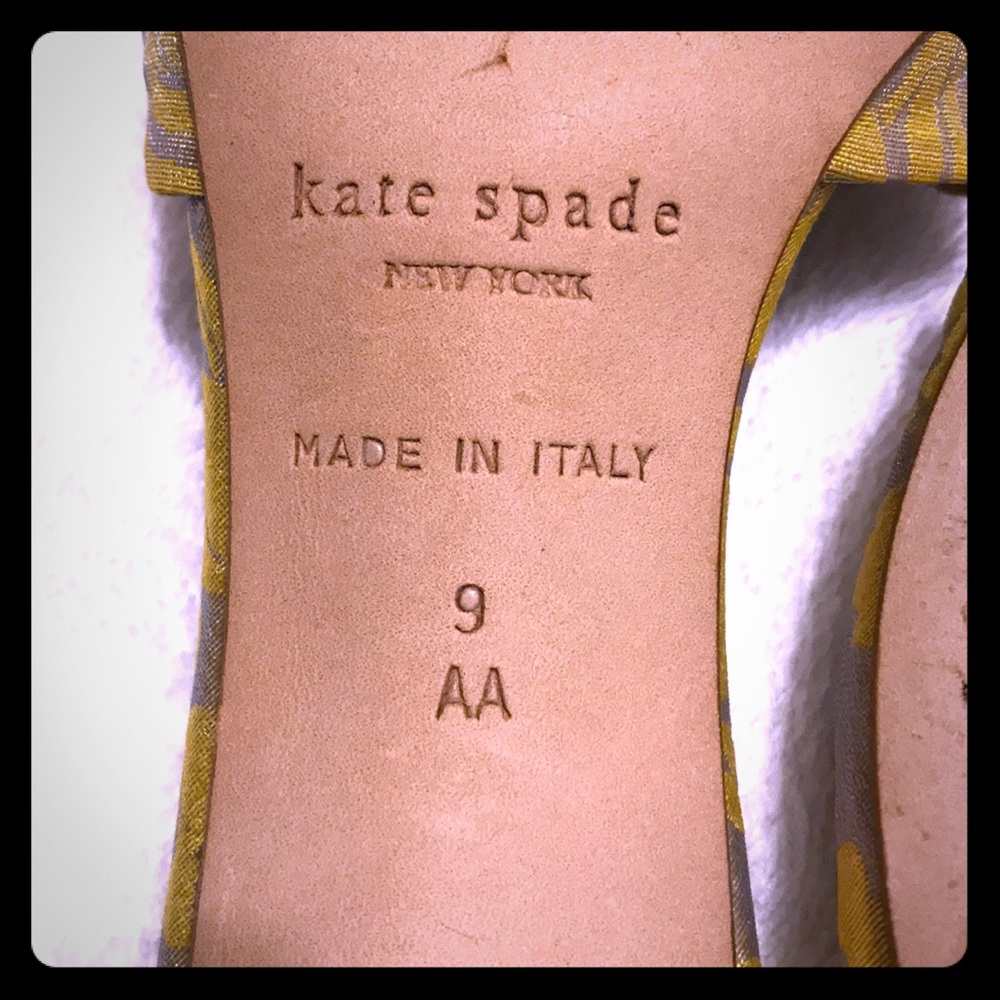 NEW♠️KATE♠️Spade sandals is new nice and clean. - Picture 6 of 6